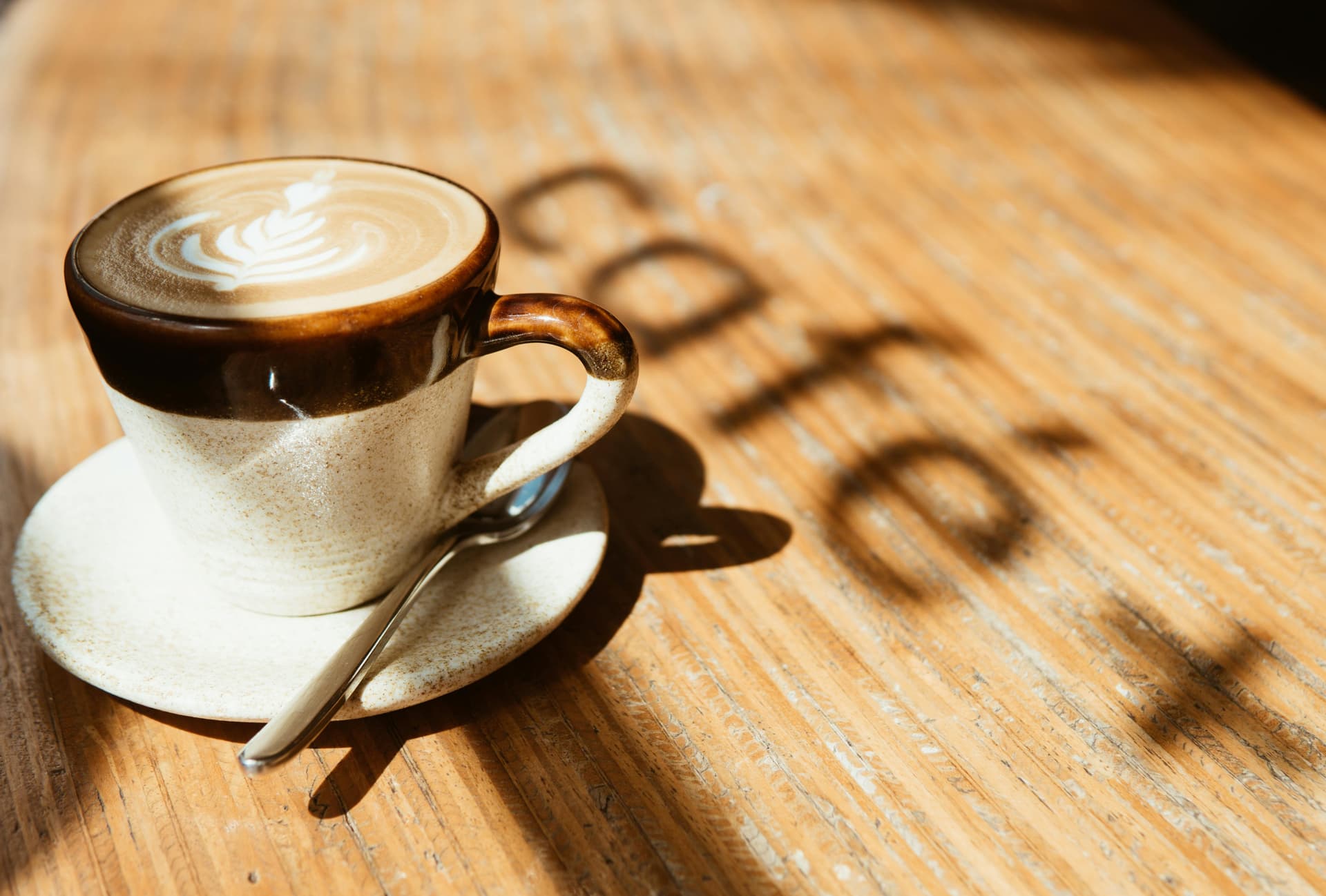 Cannabis Coffee Shop Lloret de Mar : Consommation responsable et discrète